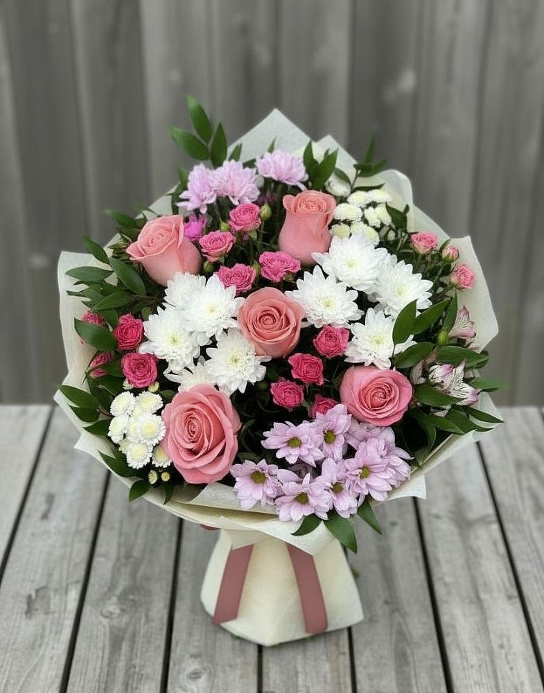 Букет цветов из: Альстромерии, Гвоздики, Розы и Хризантемы в Павловском Посаде