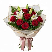 Букет цветов из:  Лилии и Розы в Павловском Посаде