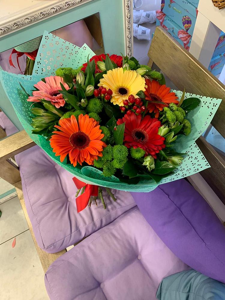 Букет цветов из: Герберы, Хризантемы и Альстромерии в Павловском Посаде