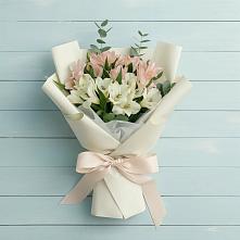 Букет цветов из:  Альстромерии в Павловском Посаде