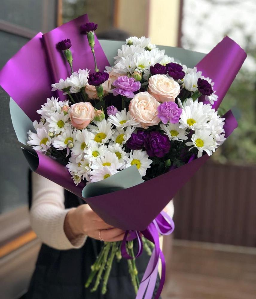 Букет цветов из: Хризантемы, Гвоздики и Розы в Павловском Посаде