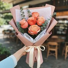 Букет цветов из:  Розы в Павловском Посаде