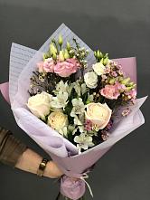 Букет цветов из:  Альстромерии, Розы и Лизиантусы в Павловском Посаде