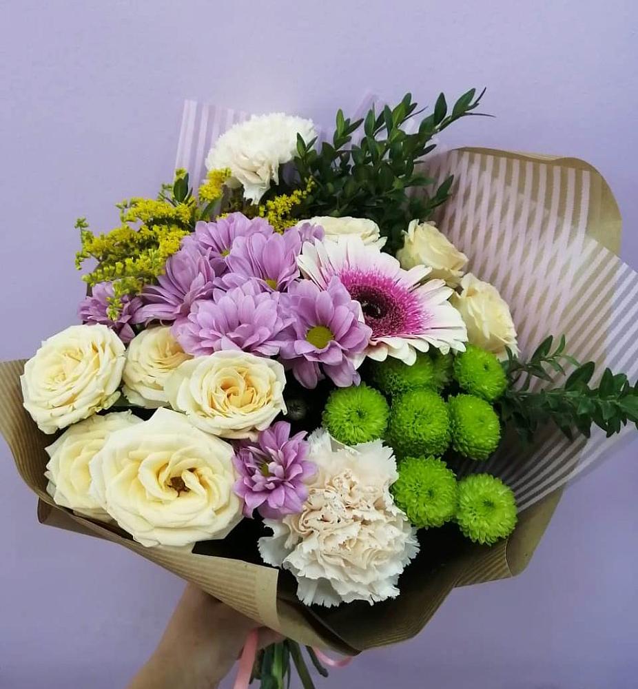 Букет цветов из: Хризантемы, Розы, Гвоздики и Герберы в Павловском Посаде