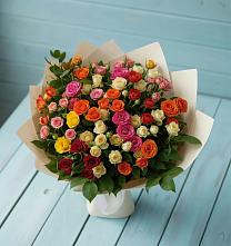 Букет Микс из разноцветных кустовых роз в Павловском Посаде